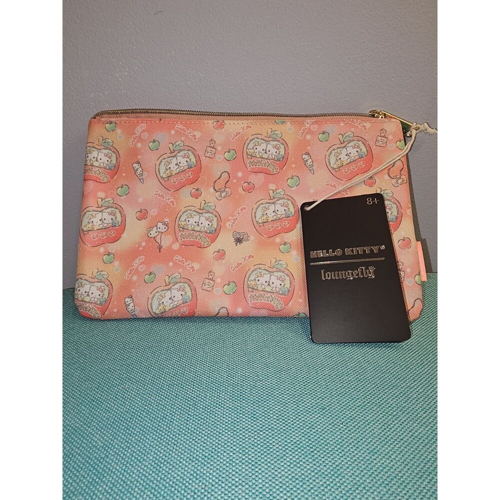 loungefly: Sanrio Hello Kitty Pouch Bag